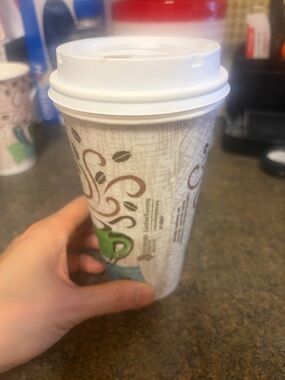 Disposable Coffee Cup with White Lid